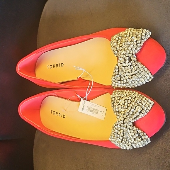 Torrid Women's Red Flats with Rhinestone Bow Size 10 - Picture 1 of 7